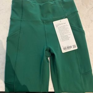 Brand new Lululemon Invigorate Leggings